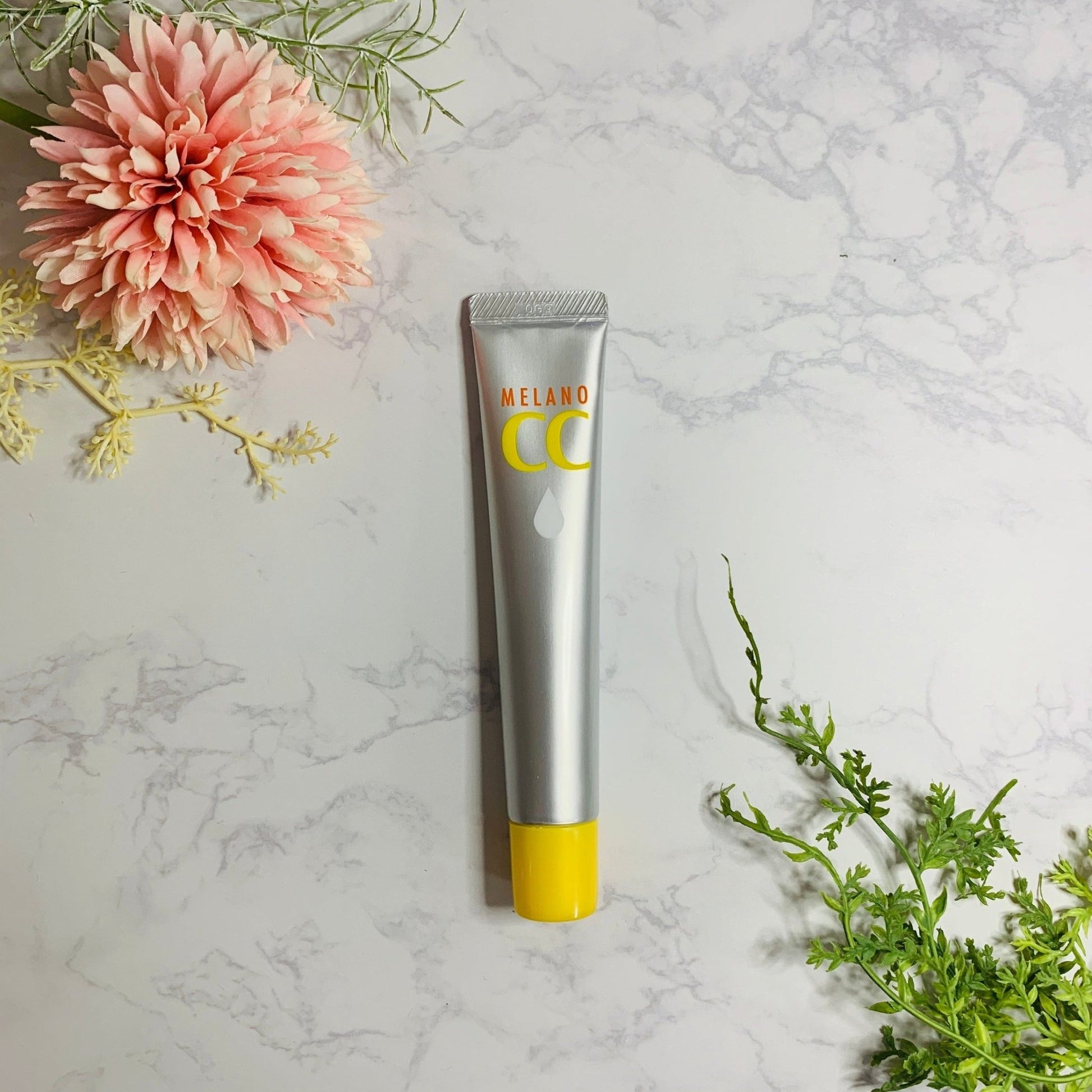 Melano CC Intensive Anti - Spot Essence 20ml - Japan Beauty HubBeauty Essence